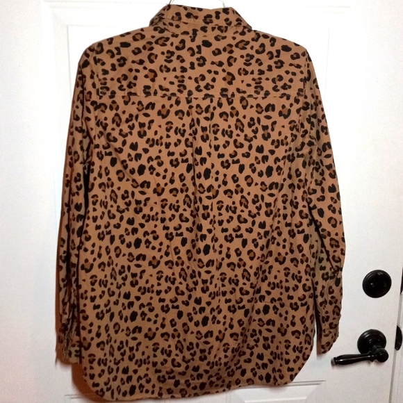 J Crew Cheetah Print Blouse - Picture 2 of 2